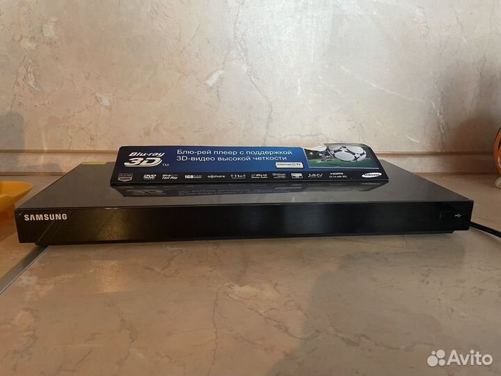 3 D Blu ray плеер samsung с 3D очками