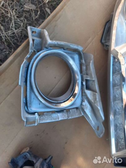 Фара птф Toyota Land Cruiser 200 2012-15