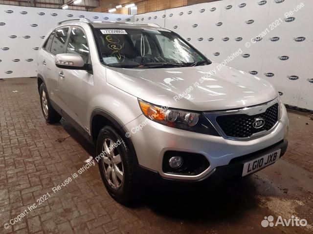 Фара правая Kia Sorento XM