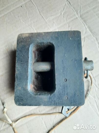 Замок гаражный навесной