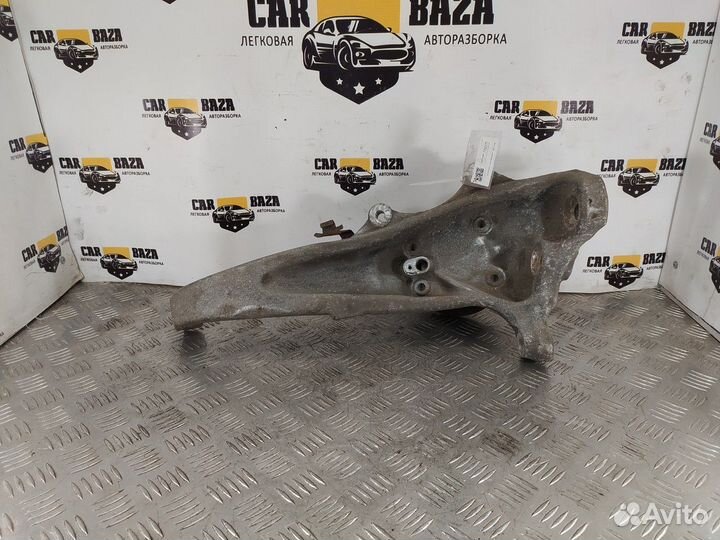 Кулак поворотный передний правый R BMW 5, BMW 6