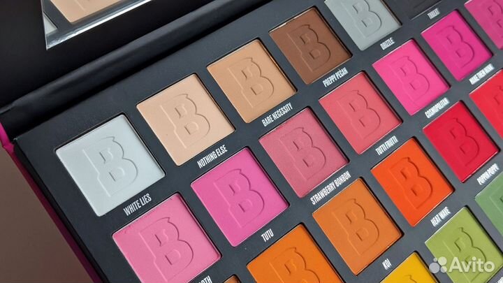 В наличии Beauty Bay Bright Matte Palette