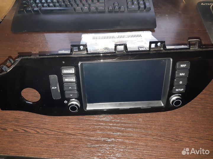 Магнитола на Kia Rio 4