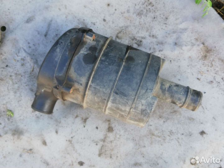 Корпус воздушного фильтра Рено Меган 1