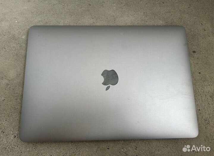 Apple MacBook Pro 13 2019