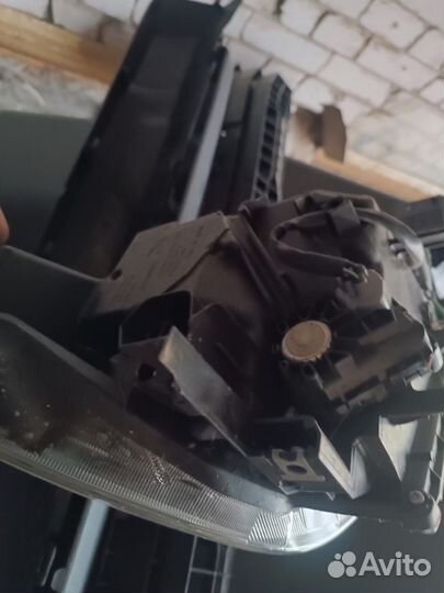 Фара LED правая Suzuki SX4