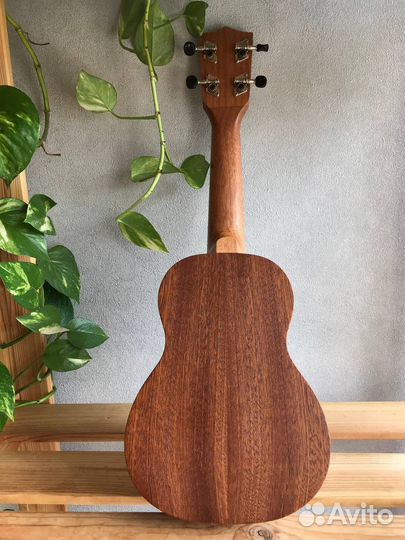 Укулеле Uma UK-SUN S1