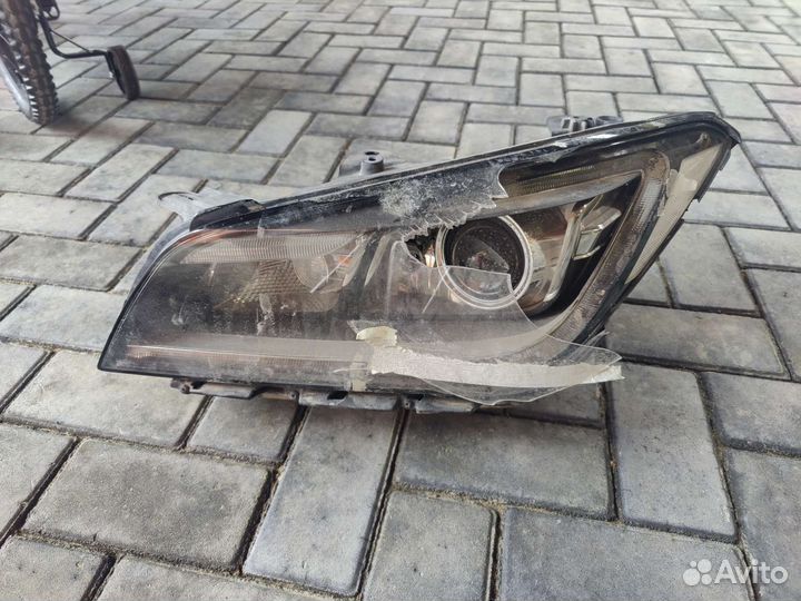 Фара Genesis g80