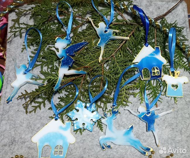 Елочные игрушки