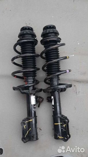 Hyundai Solaris 2 стойка оригинал