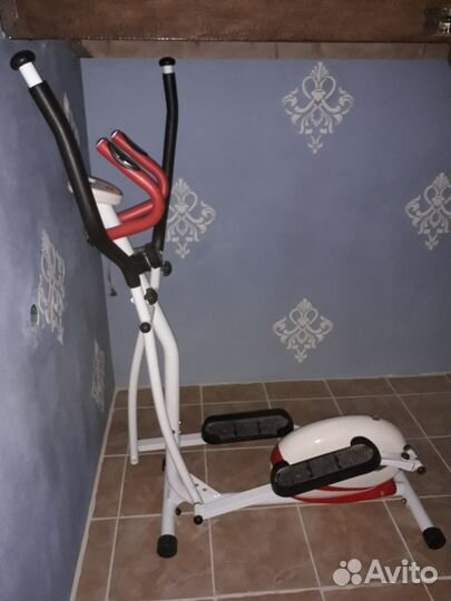 Эллиптический тренажер