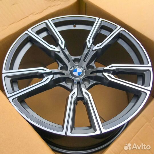 Диски R20 Bmw 747 стиль X5 X6 F15 F16 E70 E71