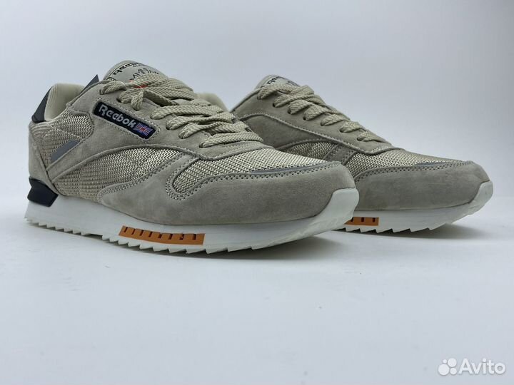 Кроссовки Reebok classic