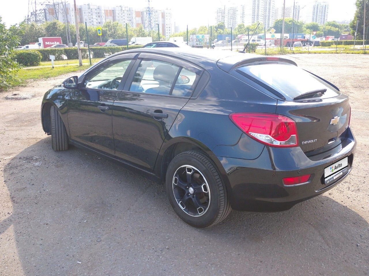 Chevrolet Cruze: фото владельца