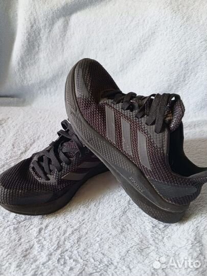 Кроссовки adidas 36