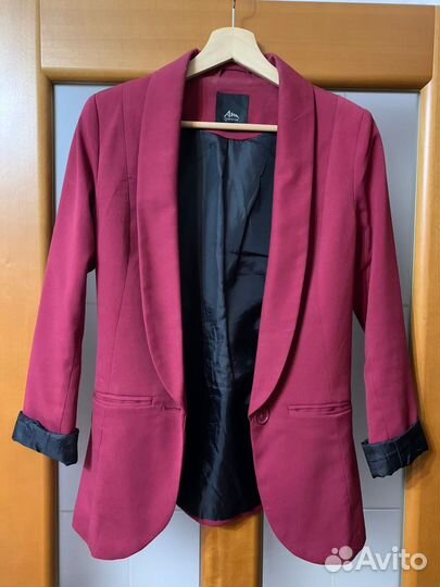 Пиджак женский с черепом