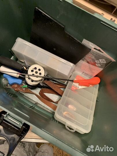 Зимний рыболовный ящик