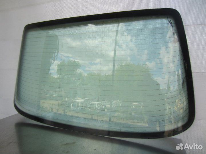 Стекло заднее Mercedes-Benz C-Class W202 1997