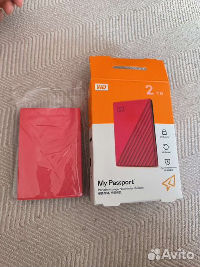 Переносной жёсткий диск WD My Passport Red 2 Тб