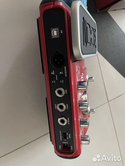 Гитарный процессор zoom B2.1u