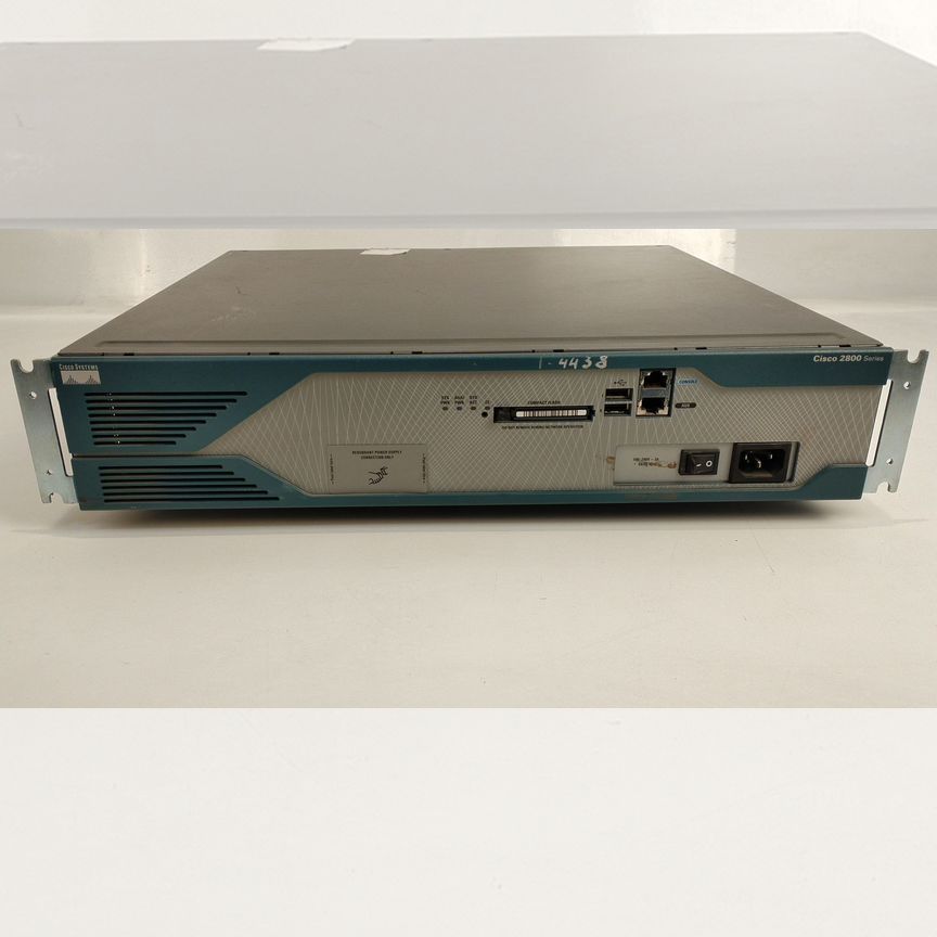 Маршрутизатор Cisco 2821