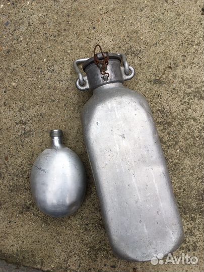 Амуниция немецких солдат фляги банки бутылки