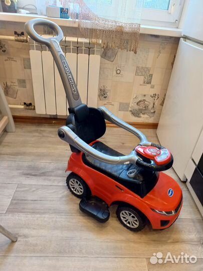 Машинка толокар