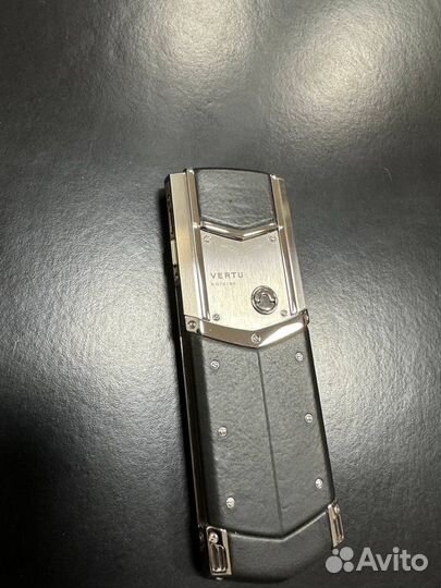 Vertu Signature S Design Stainless Steel, 4 ГБ