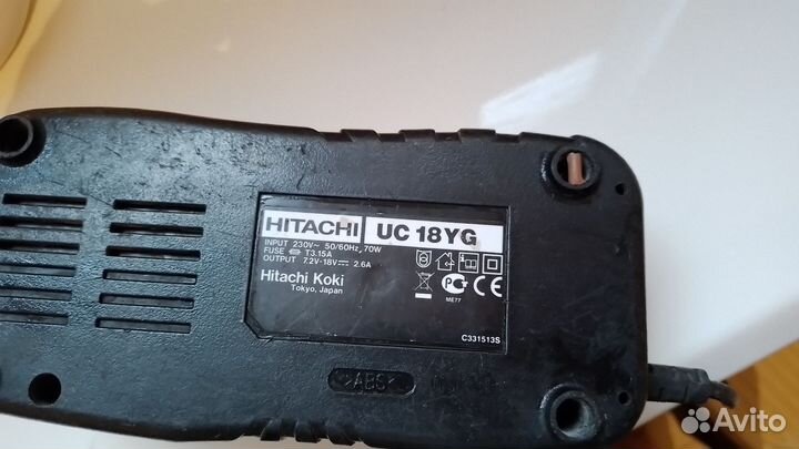 Зарядное устройство для шуруповерта Hitachi