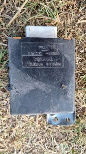 Контроль двигателя Toyota Corona T 190 панель