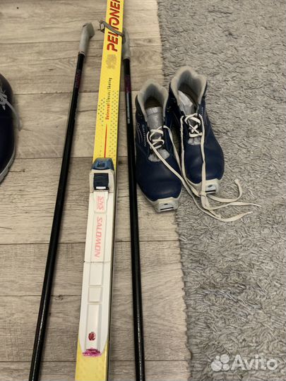 Беговые лыжи