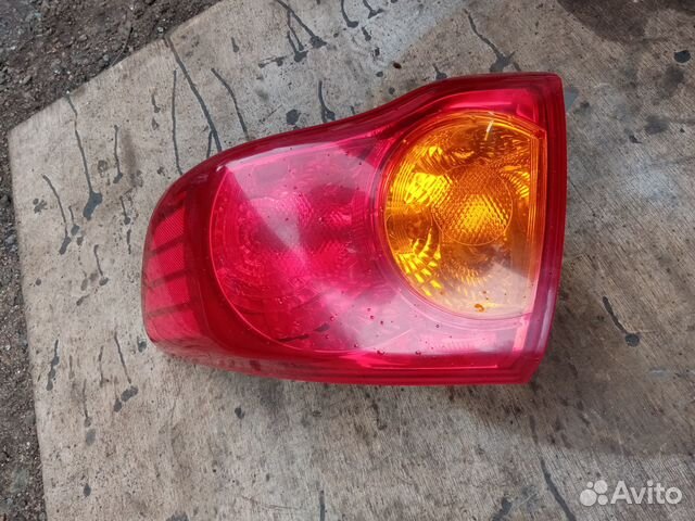 Фонарь наружный правый Тойота Королла Е15 2008 год