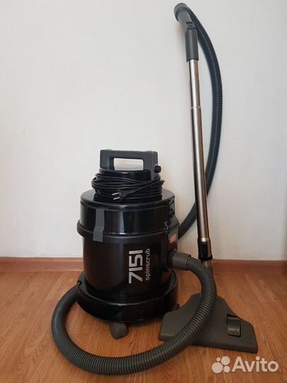 Моющий пылесос VAX 7151