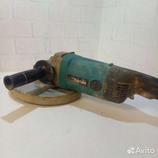 Болгарка Makita 9069