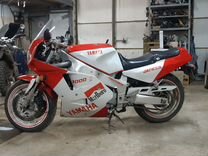 Yamaha fzr 1000