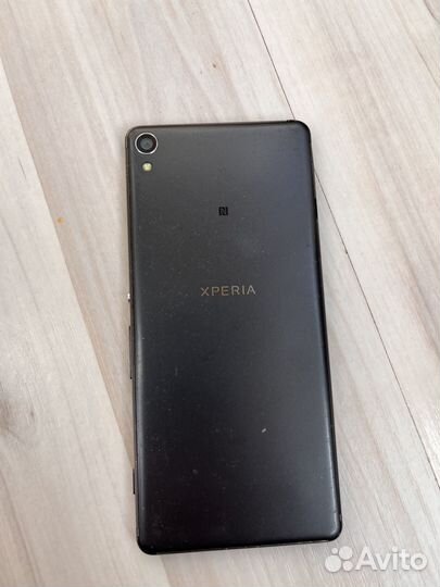 Телефон Sony xperia