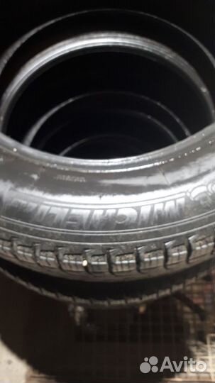 Michelin 4X4 A/T 225/60 R17