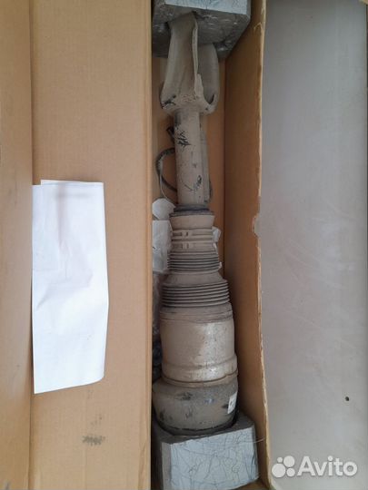 A1663205666 амортизатор правый передний на GL