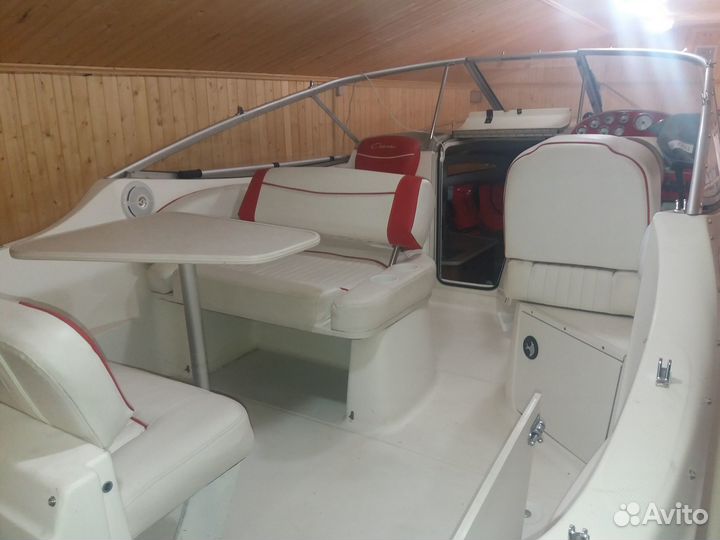 Круизный лайнер Bayliner 245 Cruiser Ciera+гараж