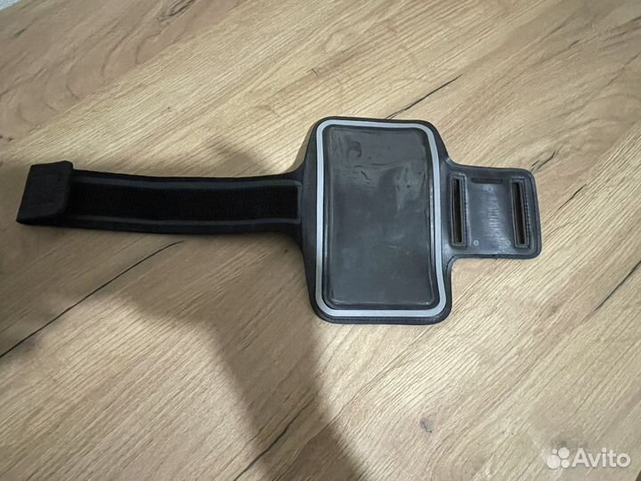 Универсальный чехол держатель для телефона на руку