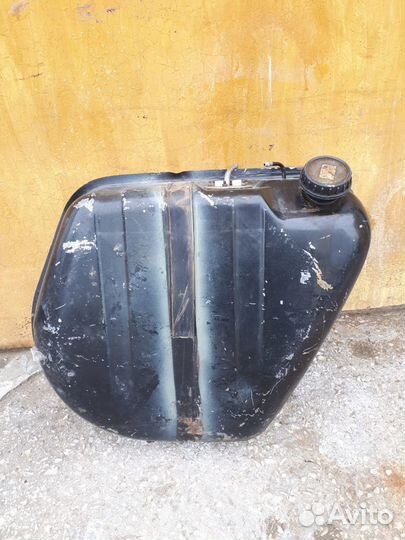 Топливный бак