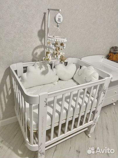 Подушки в кроватку 3 шт