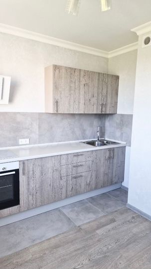 2-к. квартира, 60 м², 9/12 эт.