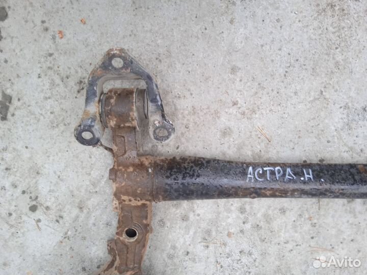 Задняя балка Opel Astra H универсал