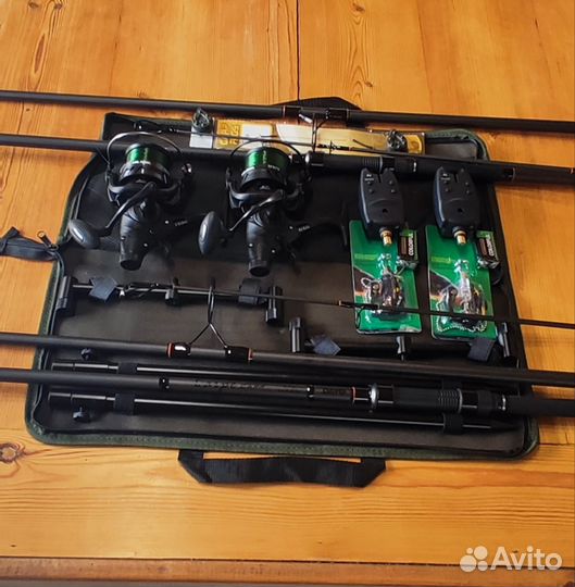 Набор Удилища карповые с катушками