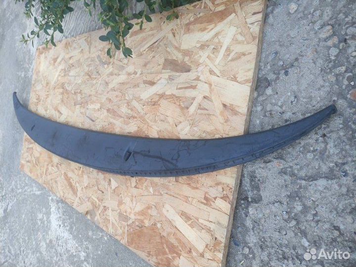 Жабо Mitsubishi Delica PA5W