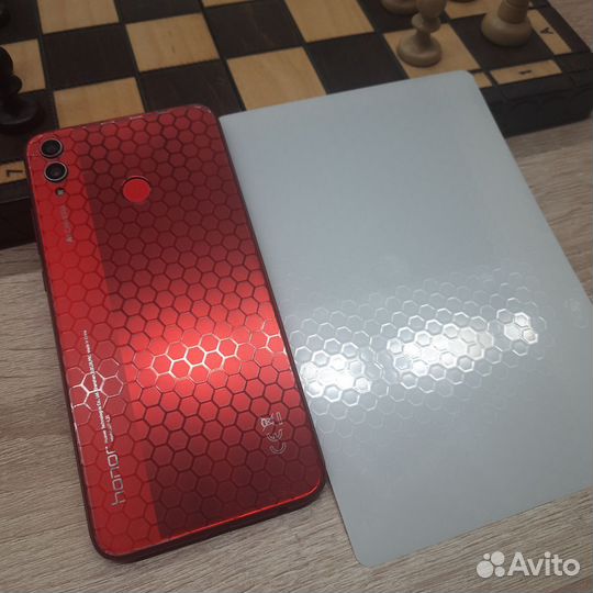 Бронепленка на телефон, на крышку