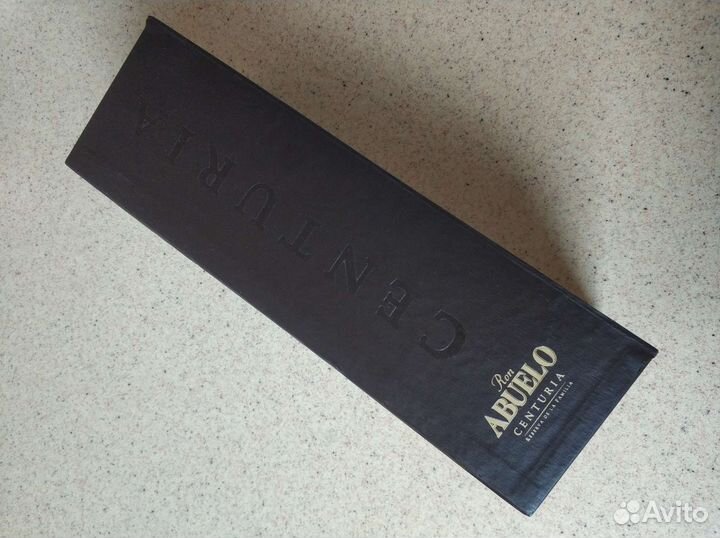 Коробка из под рома пустая