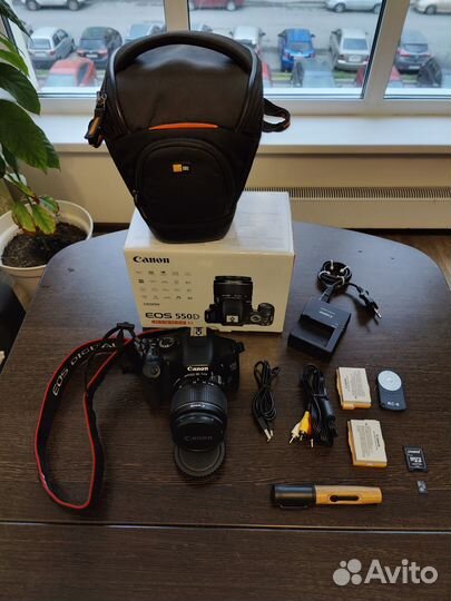 Canon EOS 550D EF-S 18-55 IS II Kit