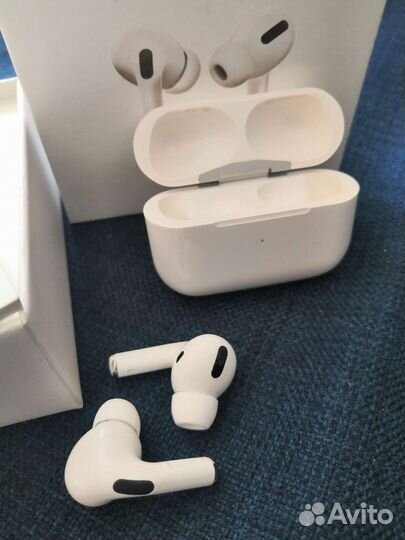 Беспроводные наушники Apple AirPods Pro